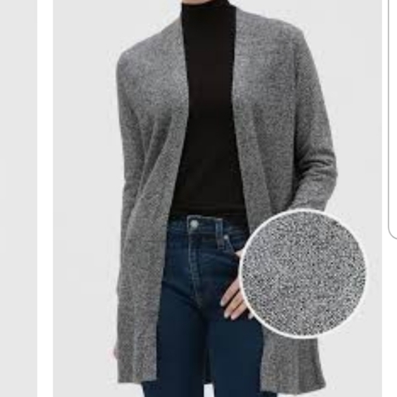 GAP Tops - GAP open front cardigan